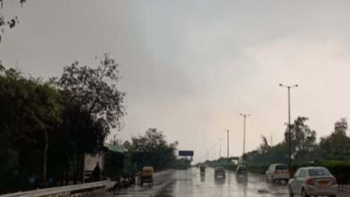 दिल्ली-NCR में झमाझम बारिश से बदला मौसम, भीषण गर्मी से लोगों को बड़ी राहत दिल्ली-NCR में झमाझम बारिश से बदला मौसम, भीषण गर्मी से लोगों को बड़ी राहत