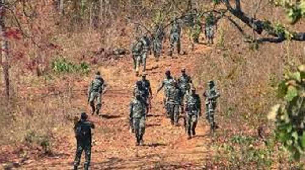 गरीबी से हथियार तक और फिर वापसी: नक्सली कमांडरों की कहानी गरीबी से हथियार तक और फिर वापसी: नक्सली कमांडरों की कहानी