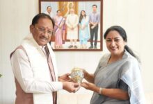 दिल्ली में CM विष्णु देव साय की CM रेखा गुप्ता से मुलाकात, सुशासन और विकास पर चर्चा