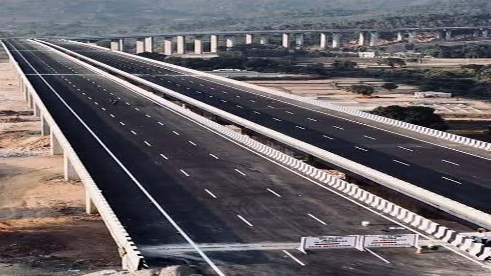 बदलता इंफ्रास्ट्रक्चर, बढ़ता भारतः रायपुर-विशाखापट्टनम कॉरिडोर से खुलेगा तरक्की का द्वार बदलता इंफ्रास्ट्रक्चर, बढ़ता भारतः रायपुर-विशाखापट्टनम कॉरिडोर से खुलेगा तरक्की का द्वार