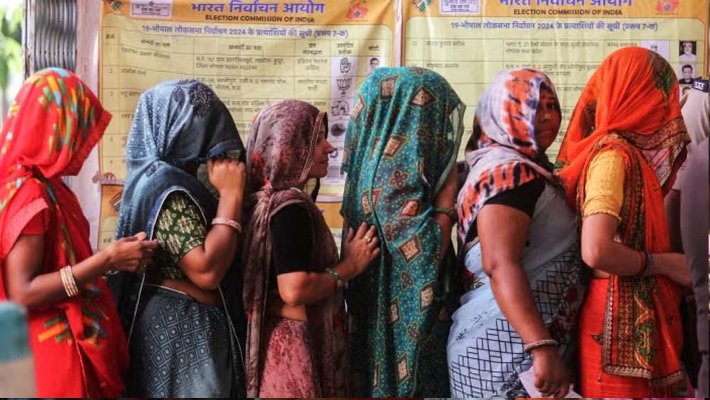 यूपी पंचायत चुनाव 2027 के बाद क्यों? ‘सेमीफाइनल’ अब फाइनल के बाद होने की चर्चा तेज यूपी पंचायत चुनाव 2027 के बाद क्यों? ‘सेमीफाइनल’ अब फाइनल के बाद होने की चर्चा तेज