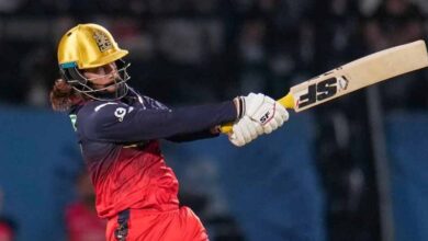 पाटीदार का प्रहार, RCB फाइनल में; गुजरात 92 रन से पस्त