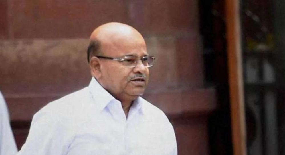 कर्नाटक के राज्यपाल थावरचंद गहलोत की पत्नी की तबीयत बिगड़ी, नागदा में चल रहा इलाज कर्नाटक के राज्यपाल थावरचंद गहलोत की पत्नी की तबीयत बिगड़ी, नागदा में चल रहा इलाज