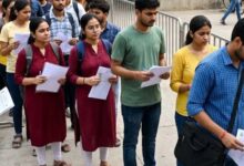 NEET UG 2026: परीक्षा के लिए जूते बैन, जानें ड्रेस कोड, डॉक्यूमेंट लिस्ट और एंट्री टाइम