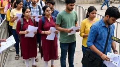 NEET UG 2026: परीक्षा के लिए जूते बैन, जानें ड्रेस कोड, डॉक्यूमेंट लिस्ट और एंट्री टाइम