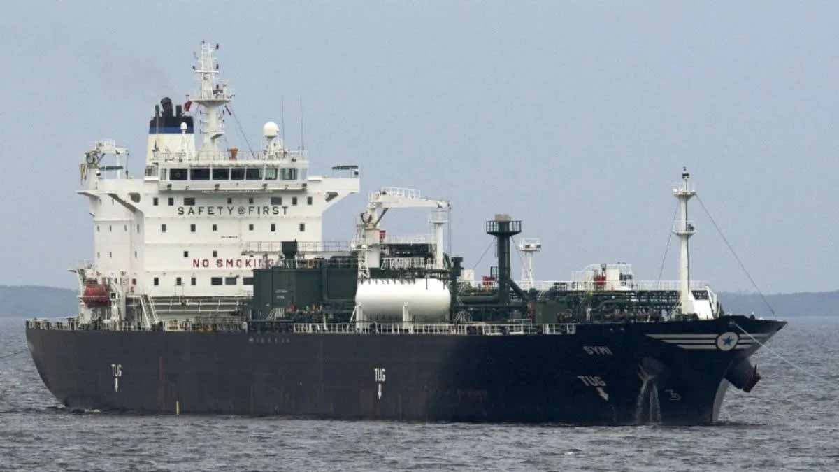 कांडला पोर्ट पर सुरक्षित पहुंचा 20 हजार टन LPG जहाज ‘सिमी’, ऊर्जा आपूर्ति पर नजरें