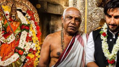 रणवीर सिंह ने मैसूर के चामुंडेश्वरी मंदिर में किए दर्शन, पूजा के बाद चर्चा में आए