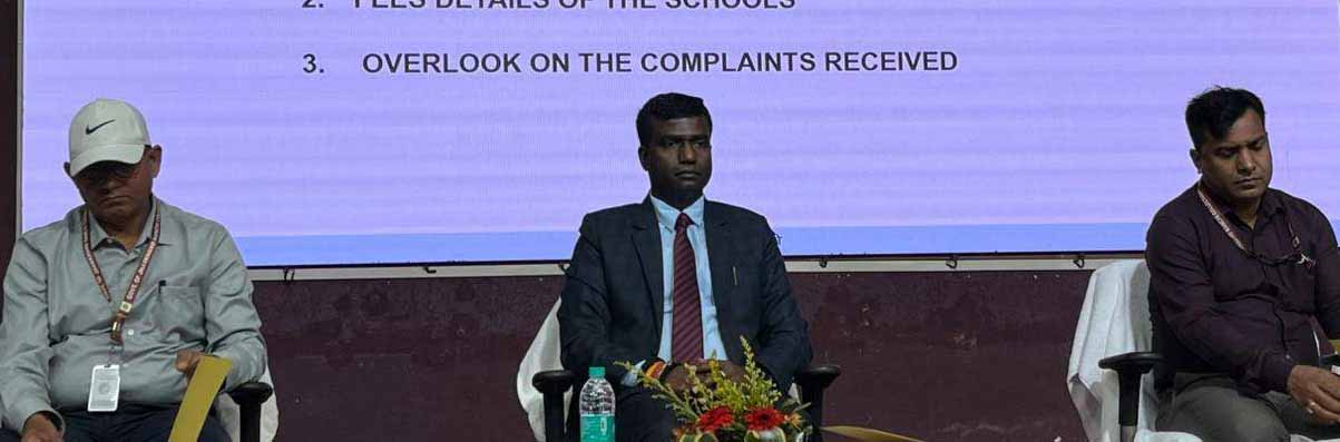 रांची में निजी स्कूलों पर सख्ती, 16 स्कूलों को शोकॉज नोटिस रांची में निजी स्कूलों पर सख्ती, 16 स्कूलों को शोकॉज नोटिस