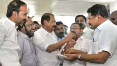 दक्षिण में बड़ा उलटफेर: कोलाथुर सीट से पिछड़े CM स्टालिन, TVK ने दी जीत की चौंकाने वाली झलक दक्षिण में बड़ा उलटफेर: कोलाथुर सीट से पिछड़े CM स्टालिन, TVK ने दी जीत की चौंकाने वाली झलक