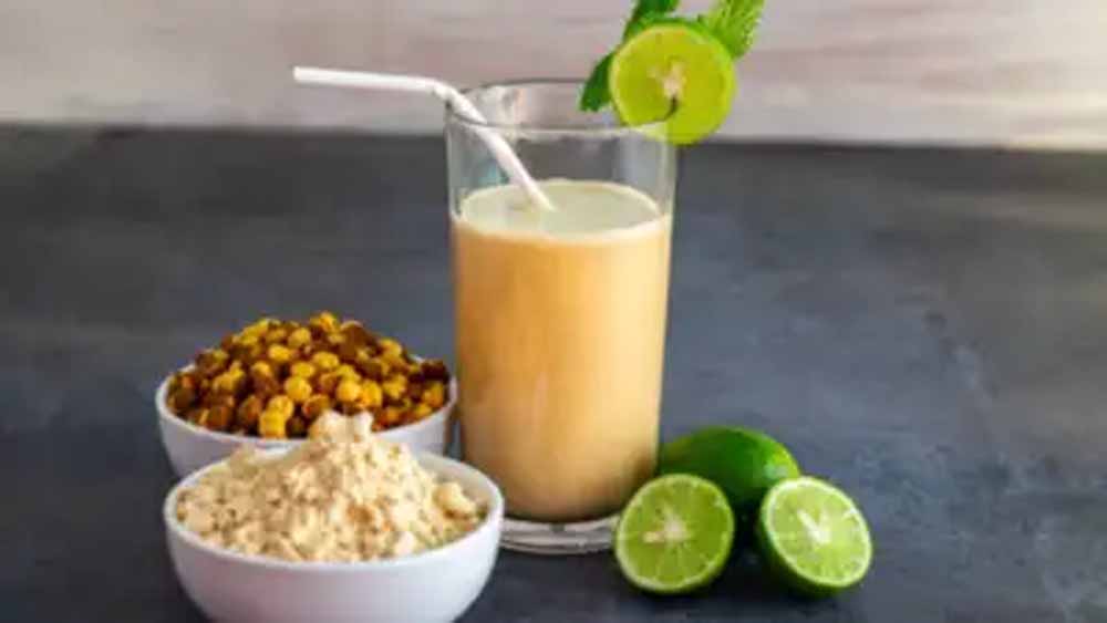 लू और गर्मी से बचाएगी सत्तू की छाछ, जानें देसी सुपर ड्रिंक की रेसिपी लू और गर्मी से बचाएगी सत्तू की छाछ, जानें देसी सुपर ड्रिंक की रेसिपी