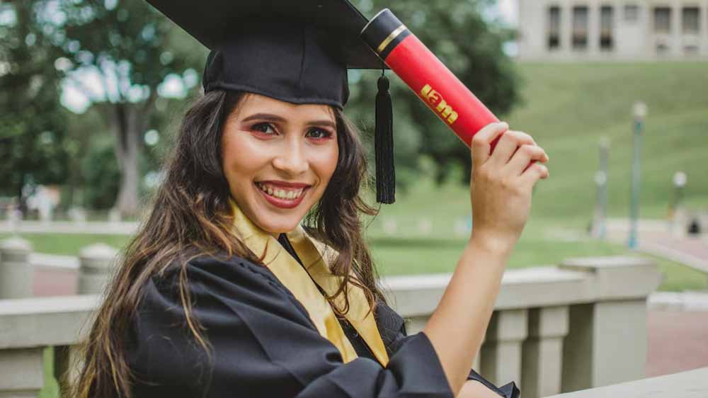 अब पुराना MBA नहीं! AI आधारित मैनेजमेंट कोर्स से करियर में मिलेगी नई रफ्तार