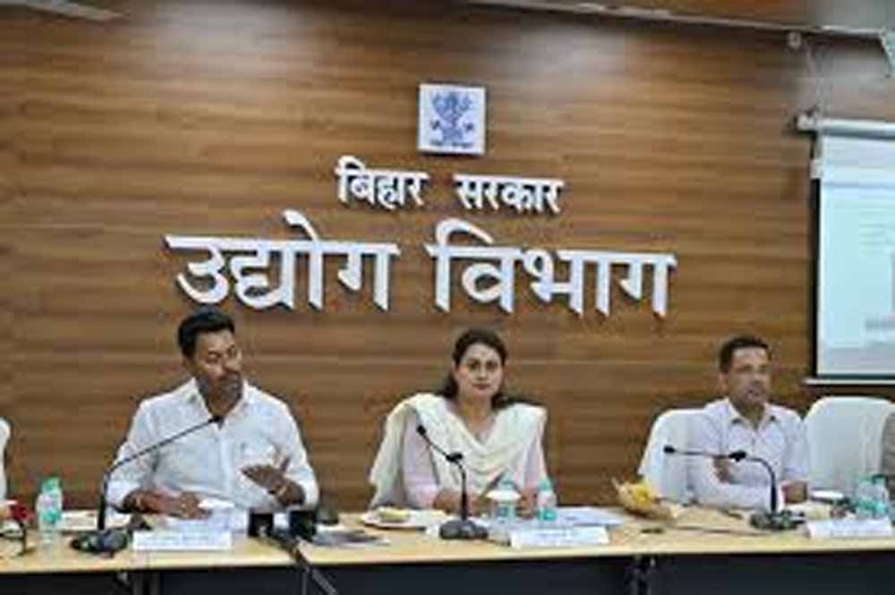 भोजपुर में मुख्यमंत्री उद्यमी योजना के तहत 224 लोगों का चयन, स्थानीय रोजगार को मिलेगा बढ़ावा भोजपुर में मुख्यमंत्री उद्यमी योजना के तहत 224 लोगों का चयन, स्थानीय रोजगार को मिलेगा बढ़ावा