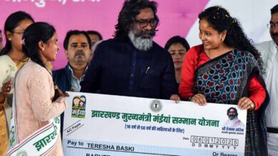 हेमंत सोरेन का बड़ा बयान: महिलाओं को बिना मुख्यधारा में लाए राज्य का विकास असंभव हेमंत सोरेन का बड़ा बयान: महिलाओं को बिना मुख्यधारा में लाए राज्य का विकास असंभव