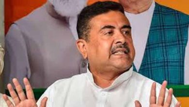 पश्चिम बंगाल में अवैध प्रवासियों पर सख्ती, ‘होल्डिंग सेंटर’ बनाने के निर्देश जारी पश्चिम बंगाल में अवैध प्रवासियों पर सख्ती, ‘होल्डिंग सेंटर’ बनाने के निर्देश जारी