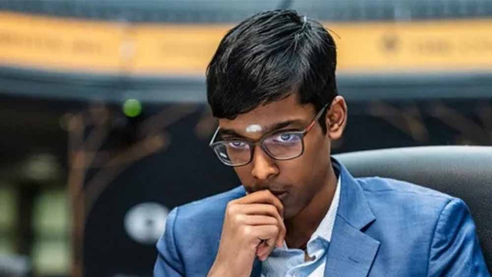आर प्रगनानंद ने सुपर चेस क्लासिक्स में फिरोजा के खिलाफ खेला ड्रॉ आर प्रगनानंद ने सुपर चेस क्लासिक्स में फिरोजा के खिलाफ खेला ड्रॉ