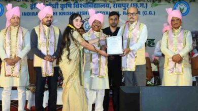 इकोनॉमी के विकास के लिए वैल्यू एडिशन आधारित उत्पादन करना होगा -राज्यपाल डेका इकोनॉमी के विकास के लिए वैल्यू एडिशन आधारित उत्पादन करना होगा -राज्यपाल डेका