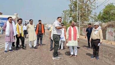 उप मुख्यमंत्री अरुण साव ने निर्माणाधीन सड़क का किया निरीक्षण