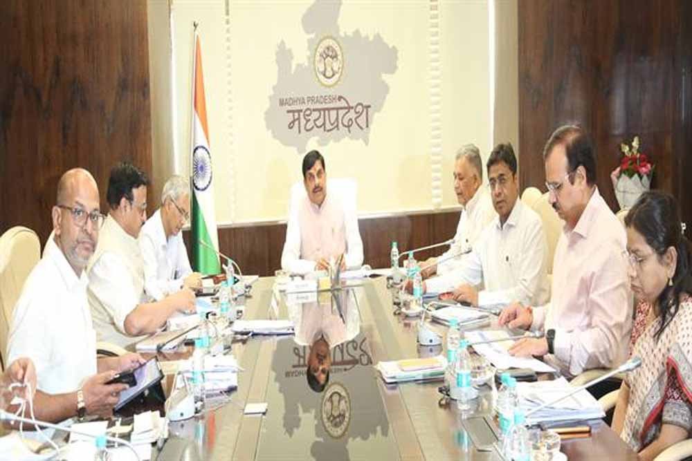 आयुर्वेद चिकित्सा के सफल प्रयोग की जानकारी और लाभ जन-जन तक पहुंचायें: मुख्यमंत्री डॉ. यादव आयुर्वेद चिकित्सा के सफल प्रयोग की जानकारी और लाभ जन-जन तक पहुंचायें: मुख्यमंत्री डॉ. यादव