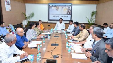 धान उठाव, कस्टम मिलिंग और पीडीएस व्यवस्था की खाद्य मंत्री दयालदास बघेल ने की विस्तृत समीक्षा