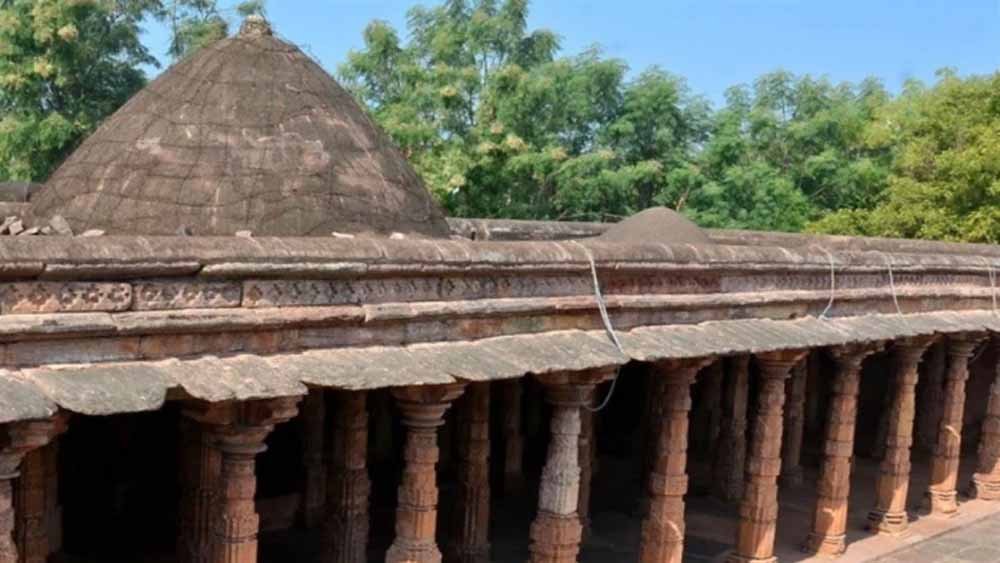 1902 के सर्वे से लेकर 2026 के फैसले तक ऐतिहासिक तथ्य उजागर, मस्जिद से पहले सरस्वती मंदिर होने के दावे पर चर्चा तेज 1902 के सर्वे से लेकर 2026 के फैसले तक ऐतिहासिक तथ्य उजागर, मस्जिद से पहले सरस्वती मंदिर होने के दावे पर चर्चा तेज