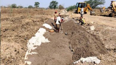करोड़ों की नहर परियोजना में बड़ा खेल! जांच में 2 इंच से कम निकली लाइनिंग करोड़ों की नहर परियोजना में बड़ा खेल! जांच में 2 इंच से कम निकली लाइनिंग