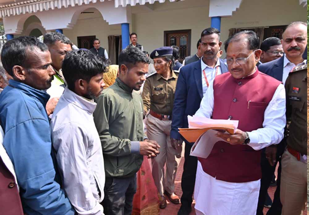 सुखबासुपारा में नलकूप से मिली राहत: पेयजल संकट खत्म, ग्रामीणों ने मुख्यमंत्री का जताया आभार
