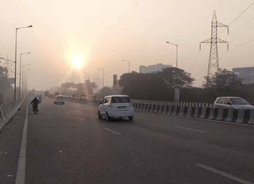 छत्तीसगढ़ में बदला मौसम का मिजाज, कई शहरों का तापमान गिरा; रायपुर में आज बारिश के आसार छत्तीसगढ़ में बदला मौसम का मिजाज, कई शहरों का तापमान गिरा; रायपुर में आज बारिश के आसार