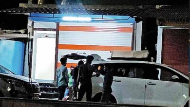 माइंस ठेकेदार के ठिकानों पर Goods and Services Tax की रेड, दो गाड़ियों में पहुंची टीम ने जब्त किए अहम दस्तावेज