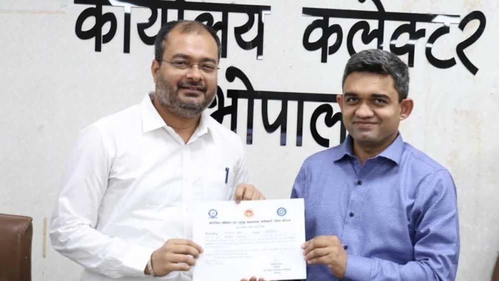 भोपाल के हुजूर-बैरसिया क्षेत्र में 2.10 लाख मकानों की गिनती का कार्य पूरा भोपाल के हुजूर-बैरसिया क्षेत्र में 2.10 लाख मकानों की गिनती का कार्य पूरा