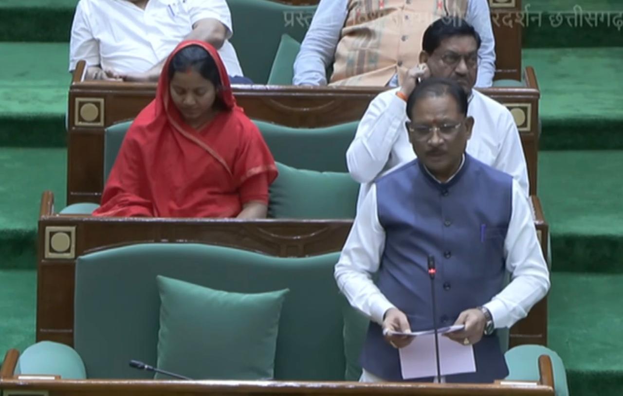 मातृशक्ति के सम्मान और सशक्तिकरण के लिए डबल इंजन सरकार प्रतिबद्ध – मुख्यमंत्री विष्णुदेव साय