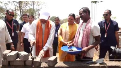 कच्ची झोपड़ी से पक्के घर तक का सपना हो रहा साकार,मुख्यमंत्री ने ईंट जोड़कर किया श्रमदान