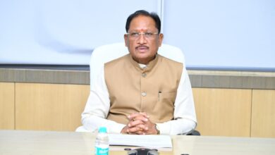 मुख्यमंत्री विष्णु देव साय ने दिखाई संवेदनशील और जिम्मेदार प्रशासनिक कार्यशैली : ईंधन बचत, समय प्रबंधन और सुशासन का समन्वित मॉडल बनी समीक्षा बैठक मुख्यमंत्री विष्णु देव साय ने दिखाई संवेदनशील और जिम्मेदार प्रशासनिक कार्यशैली : ईंधन बचत, समय प्रबंधन और सुशासन का समन्वित मॉडल बनी समीक्षा बैठक