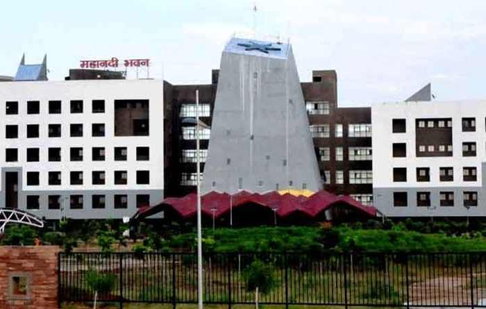 लोक निर्माण विभाग ने एसडीओ से लेकर ईएनसी तक सभी को मुख्यालय में रहने के दिए निर्देश