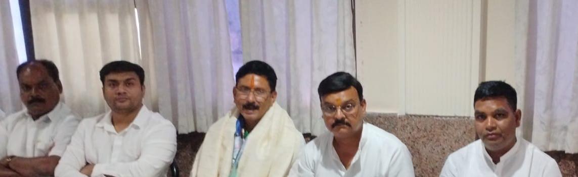 किसानो की भलाई के लिए किसान आयोग का गठन हो एवं कृषि को उद्योग का दर्जा दिया जाये- राष्ट्रीय अध्यक्ष किसान प्रकोष्ठ धर्मेन्द्र मिश्रा किसानो की भलाई के लिए किसान आयोग का गठन हो एवं कृषि को उद्योग का दर्जा दिया जाये- राष्ट्रीय अध्यक्ष किसान प्रकोष्ठ धर्मेन्द्र मिश्रा
