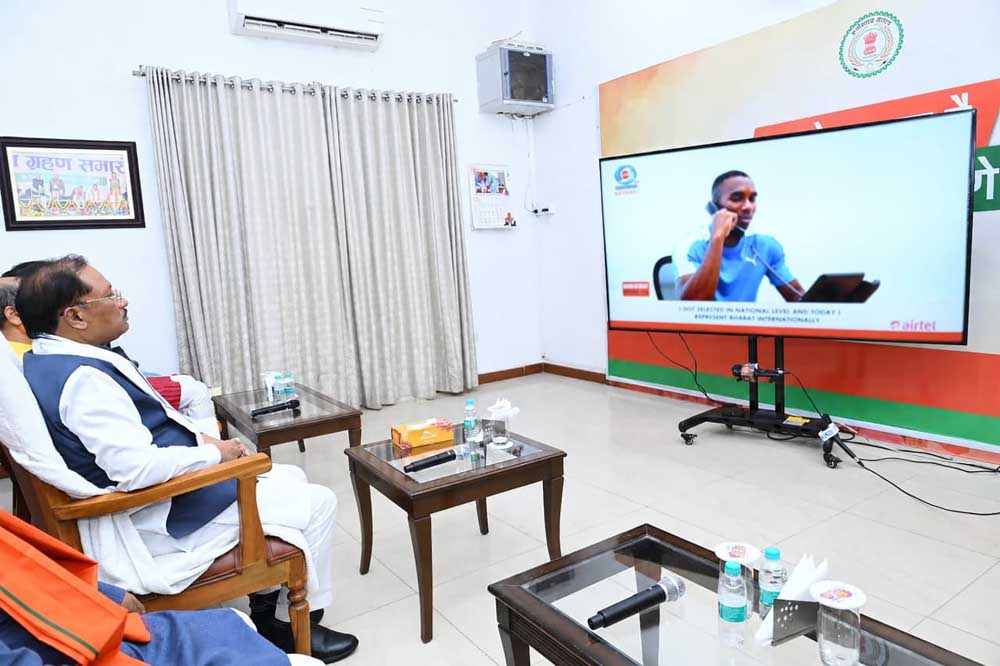 मन की बात में गूंजा छत्तीसगढ़ का गौरव: मुख्यमंत्री विष्णुदेव साय ने कहा – यह प्रदेश की प्रतिभा और विरासत को राष्ट्रीय सम्मान मिलने का क्षण मन की बात में गूंजा छत्तीसगढ़ का गौरव: मुख्यमंत्री विष्णुदेव साय ने कहा – यह प्रदेश की प्रतिभा और विरासत को राष्ट्रीय सम्मान मिलने का क्षण