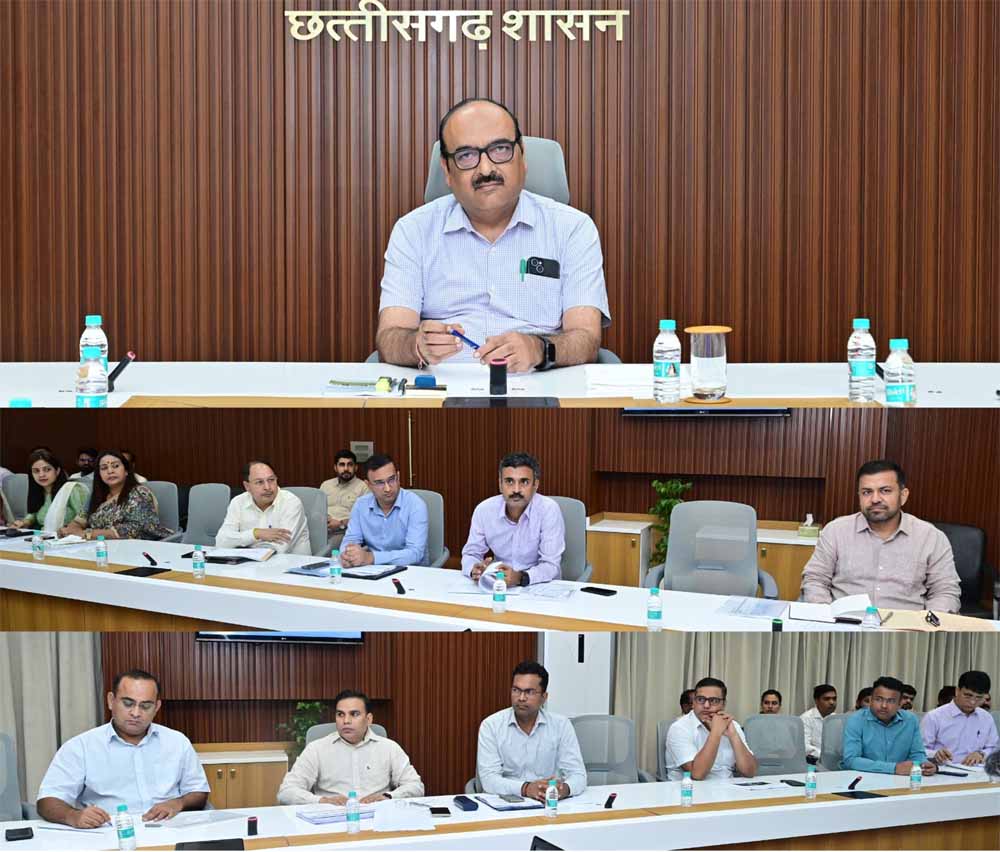 शासन के मिशन मोड में किए जाने वाले कार्यों की हुई समीक्षा मुख्य सचिव ने अधिकारियों की ली बैठक शासन के मिशन मोड में किए जाने वाले कार्यों की हुई समीक्षा मुख्य सचिव ने अधिकारियों की ली बैठक