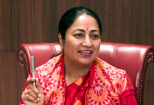 पीएम की अपील पर रेखा सरकार का बड़ा फैसला: स्कूल-कॉलेज ऑनलाइन, WFH और मंडे होगा ‘मेट्रो डे’