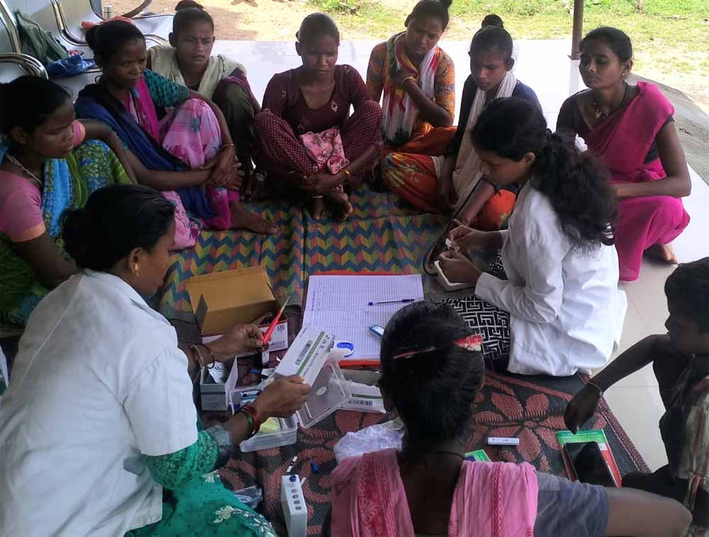 सेवाभाव और संकल्प की मिसाल : मिनपा स्वास्थ्य केंद्र को राष्ट्रीय पहचान सेवाभाव और संकल्प की मिसाल : मिनपा स्वास्थ्य केंद्र को राष्ट्रीय पहचान