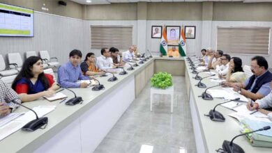 भीषण गर्मी पर सीएम योगी ने दिए सभी विभागों को अलर्ट रहने के निर्देश भीषण गर्मी पर सीएम योगी ने दिए सभी विभागों को अलर्ट रहने के निर्देश