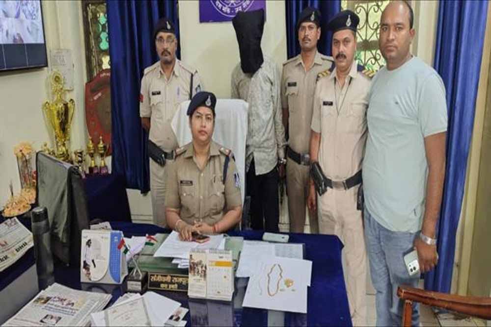 रेल यात्रियों की सुरक्षा एवं विश्वास का प्रतीक बनी जीआरपी — जबलपुर, ग्वालियर एवं इंदौर रेल यात्रियों की सुरक्षा एवं विश्वास का प्रतीक बनी जीआरपी — जबलपुर, ग्वालियर एवं इंदौर