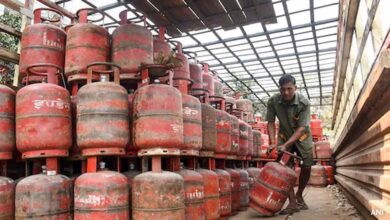 HP के बाद Bharat Gas ने भी शुरू की पुरानी सुविधा, अब आसानी से मिलेगा LPG सिलेंडर HP के बाद Bharat Gas ने भी शुरू की पुरानी सुविधा, अब आसानी से मिलेगा LPG सिलेंडर