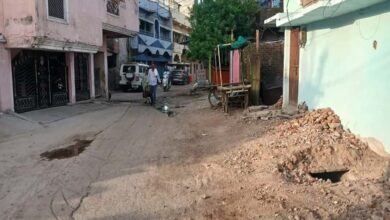 नालों की सफाई में रोड़ा बने अतिक्रमण, निकाय टीम के सामने बड़ी चुनौती