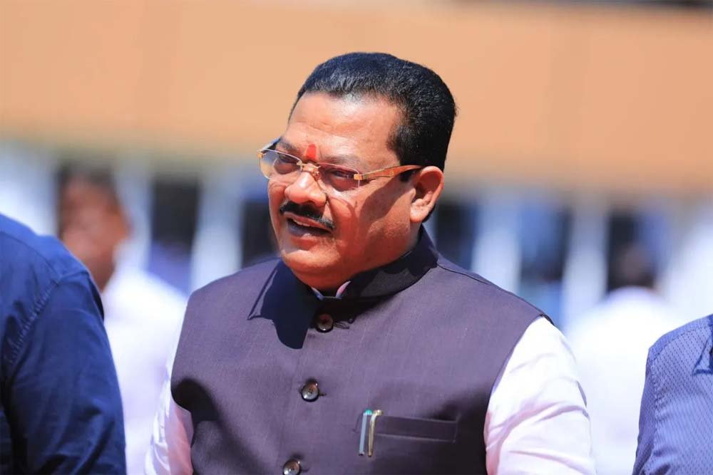 2029 में BJP-शिवसेना अलग-अलग मैदान में? संजय शिरसाट के बयान से महाराष्ट्र की राजनीति गरमाई 2029 में BJP-शिवसेना अलग-अलग मैदान में? संजय शिरसाट के बयान से महाराष्ट्र की राजनीति गरमाई