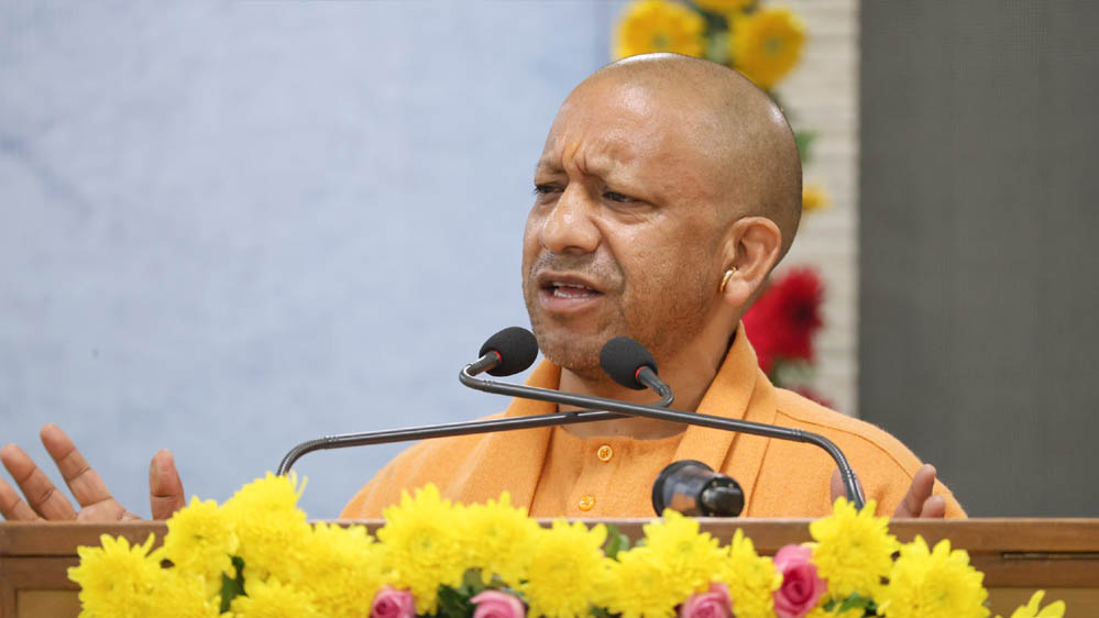 सीएम योगी की पहल से बदल रही निराश्रित बच्चों की जिंदगी