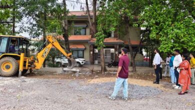 सेजबहार फेस-1 में अवैध निर्माण पर कार्रवाई, मंडल ने हटाया अतिक्रमण
