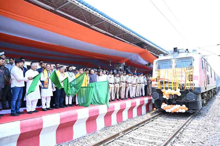 सोमनाथ मंदिर हमारे राष्ट्रीय स्वाभिमान, सांस्कृतिक गौरव और आस्था का प्रमुख केन्द्र – मुख्यमंत्री साय सोमनाथ मंदिर हमारे राष्ट्रीय स्वाभिमान, सांस्कृतिक गौरव और आस्था का प्रमुख केन्द्र – मुख्यमंत्री साय