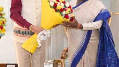 राष्ट्रपति श्रीमती मुर्मु से राज्यपाल डेका ने की सौजन्य भेंट