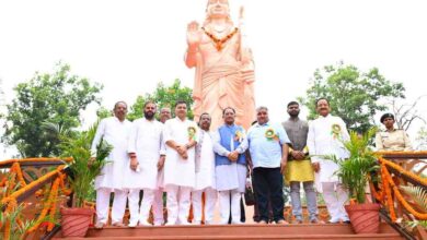 मातृशक्ति एवं प्रकृति के प्रति श्रद्धा का अनुपम संगम : मुख्यमंत्री विष्णु देव साय ने “राम वाटिका” में किया रुद्राक्ष का पौधारोपण