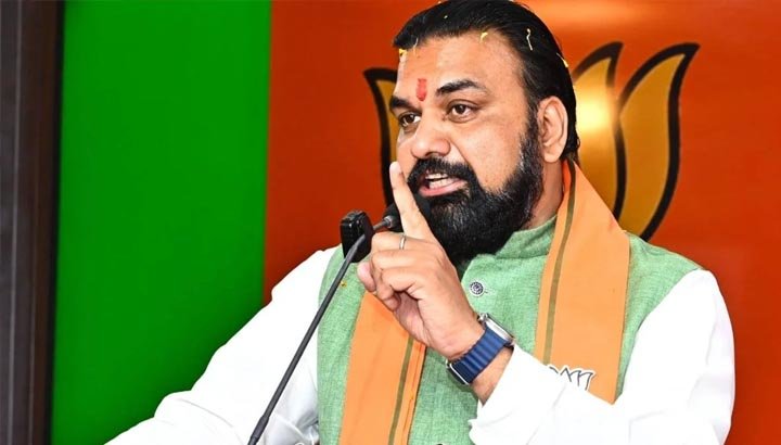 बिहार में कोचिंग संस्थानों पर नया नियम, स्कूल-कॉलेज समय में नहीं लगेंगी क्लासें, CM सम्राट चौधरी का ऐलान बिहार में कोचिंग संस्थानों पर नया नियम, स्कूल-कॉलेज समय में नहीं लगेंगी क्लासें, CM सम्राट चौधरी का ऐलान