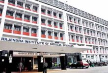 रिम्स में आउटसोर्स भर्ती घोटाले का आरोप, नौकरी दिलाने के नाम पर लाखों की अवैध वसूली की शिकायत